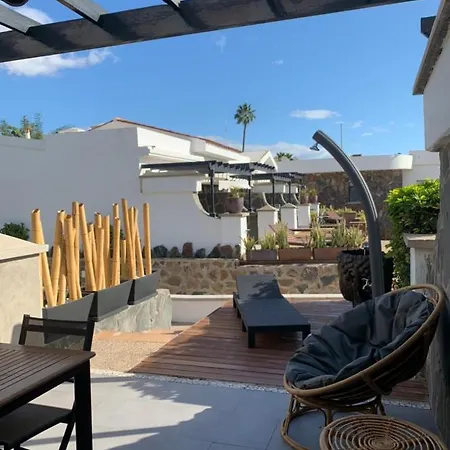Paradise Apartment *
